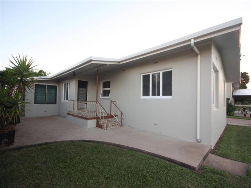 9 Kilrie Road, Ayr QLD 4807