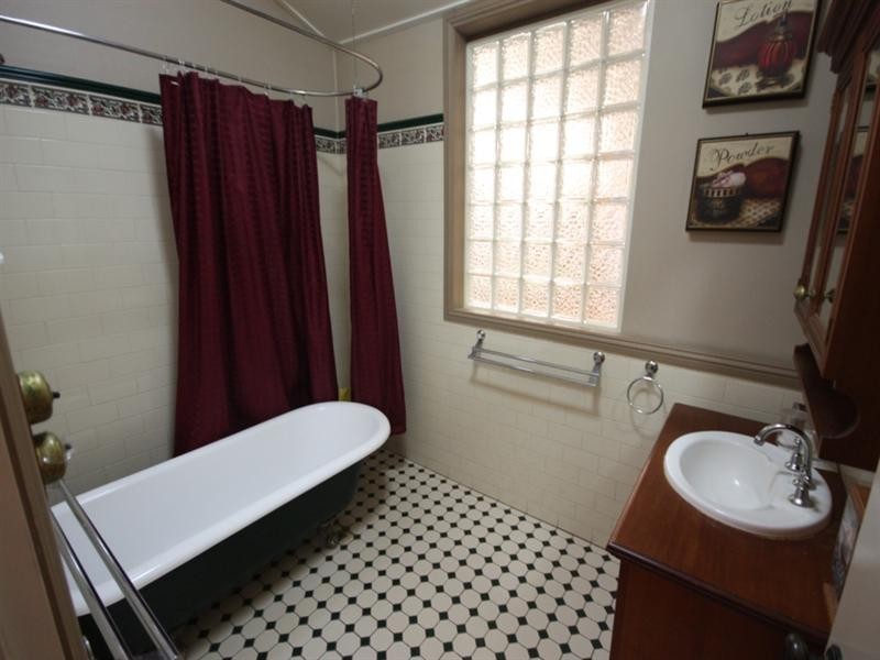 21a Seventh Avenue, Home Hill QLD 4806