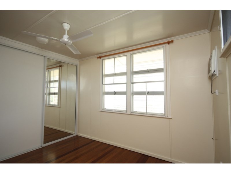 25 Dennis Street, Ayr QLD 4807