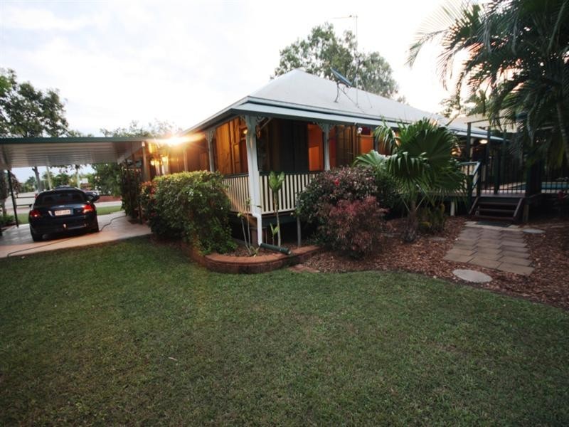 142-146 Chippendale Street, Ayr QLD 4807