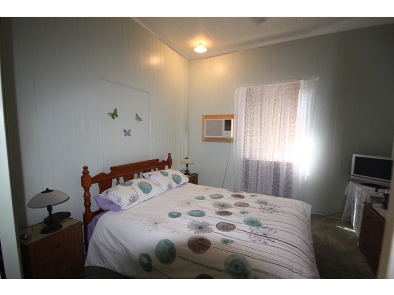 7 Ninth Street, Home Hill QLD 4806