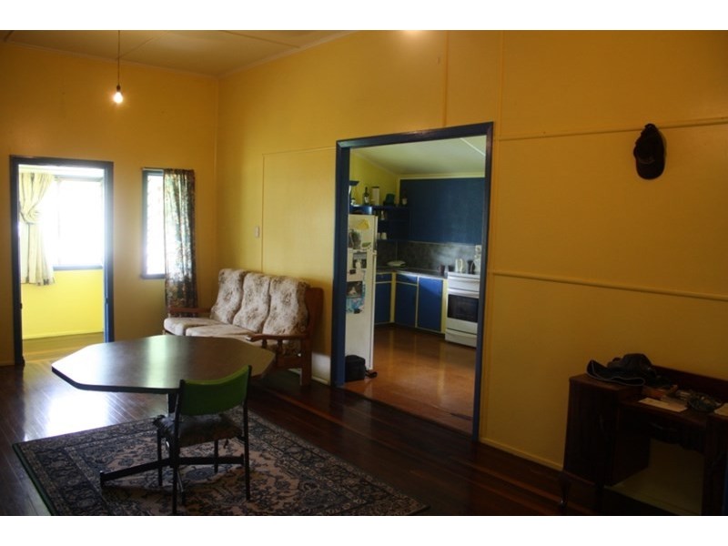 12 Munro Street, Ayr QLD 4807