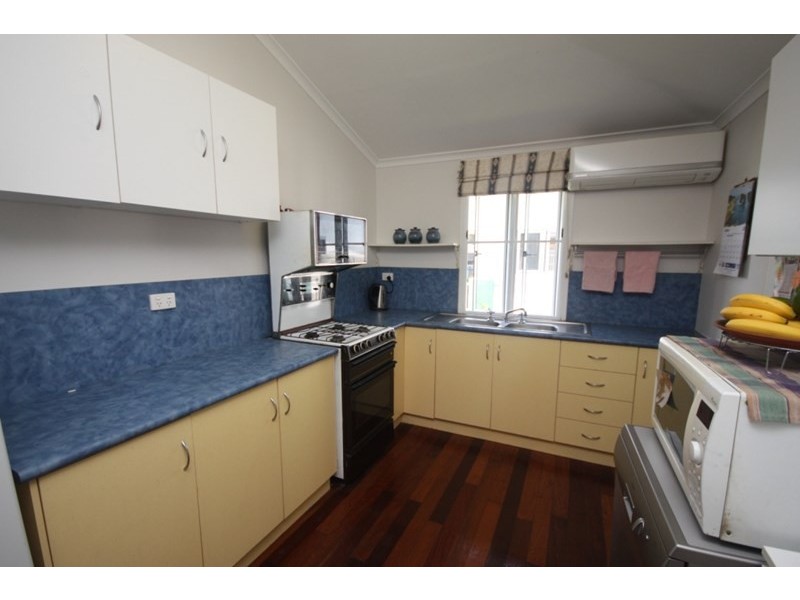 38 Topton Street, Alva QLD 4807