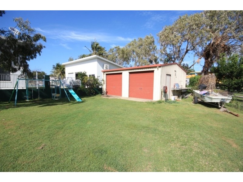 38 Topton Street, Alva QLD 4807