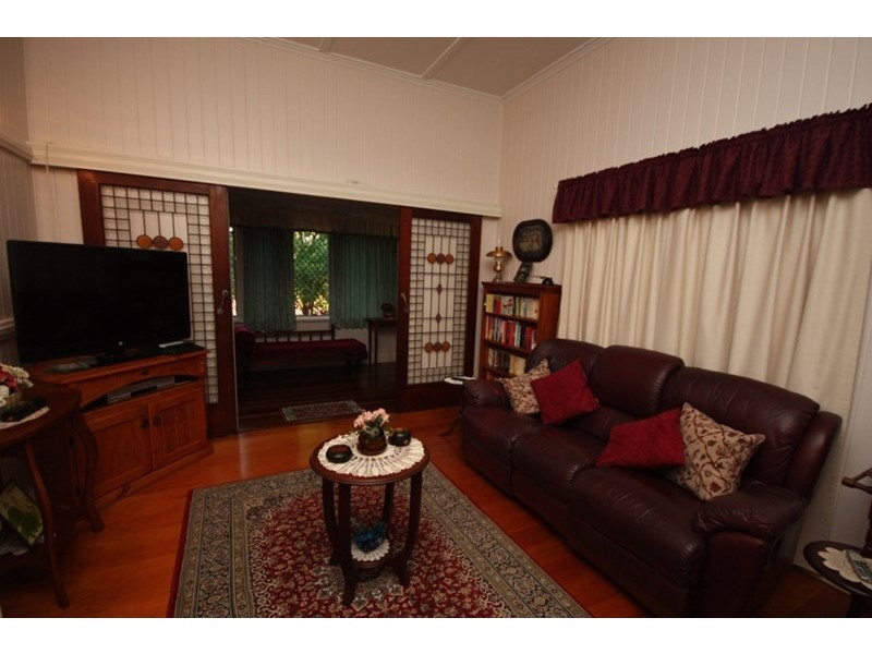 94 Young Street, Ayr QLD 4807