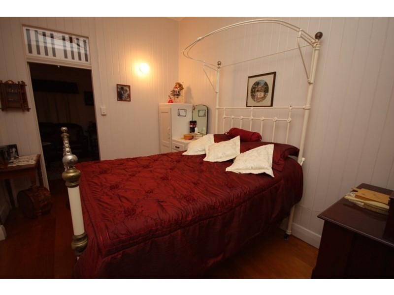 94 Young Street, Ayr QLD 4807