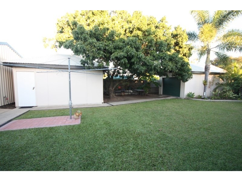 94 Young Street, Ayr QLD 4807