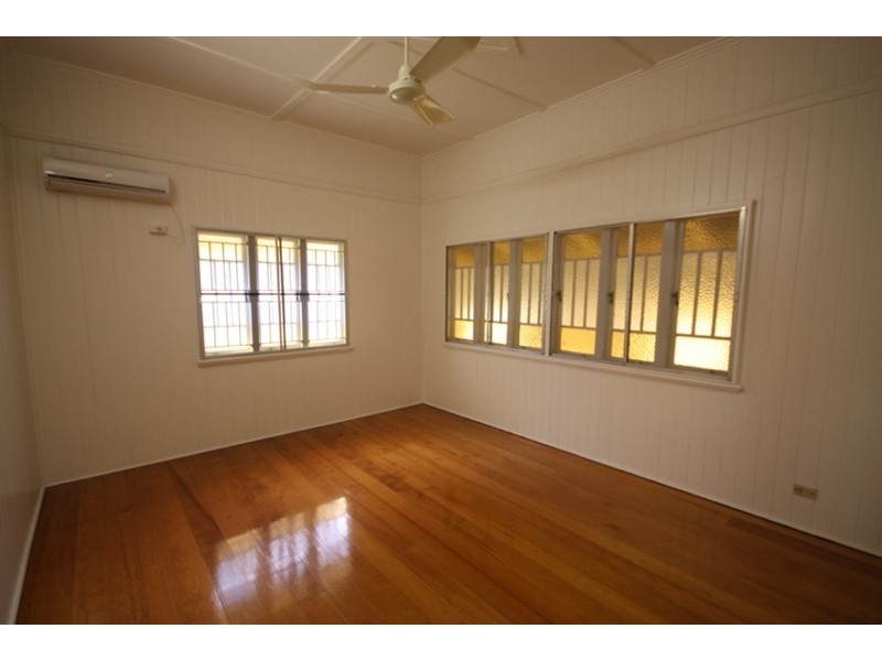 33 Burke Street, Ayr QLD 4807