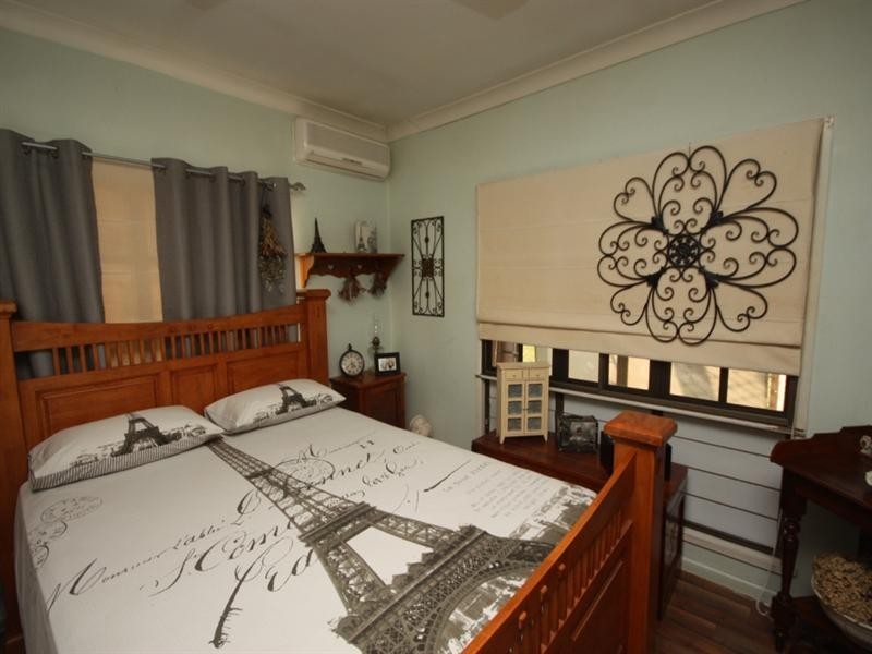 21 Waterview Road, Airville QLD 4807