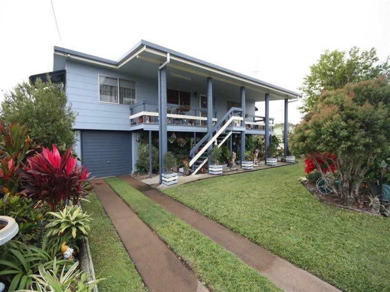 10 Burke Street, Brandon QLD 4808