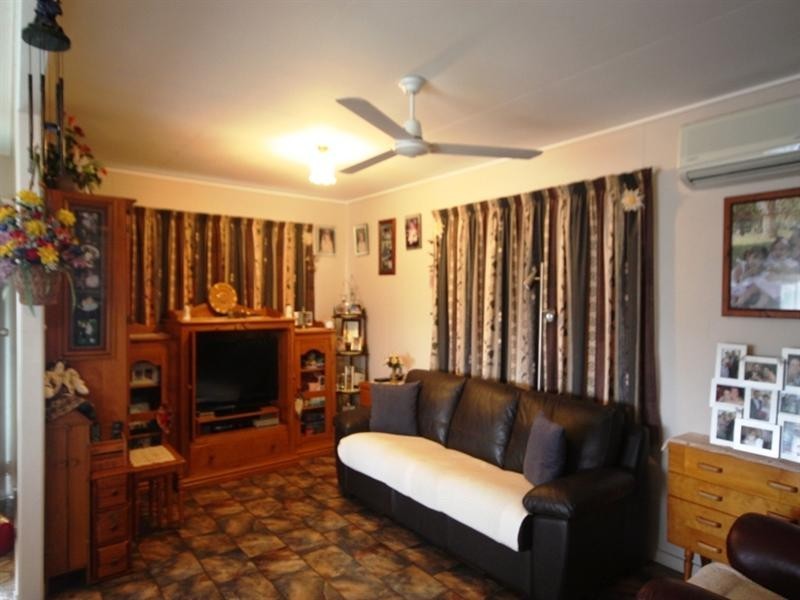 10 Burke Street, Brandon QLD 4808