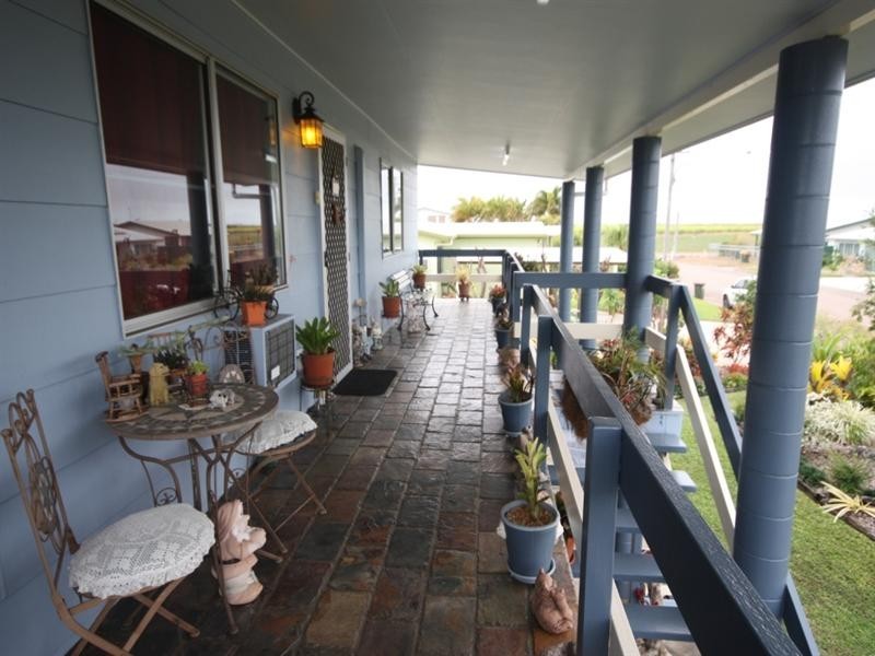 10 Burke Street, Brandon QLD 4808