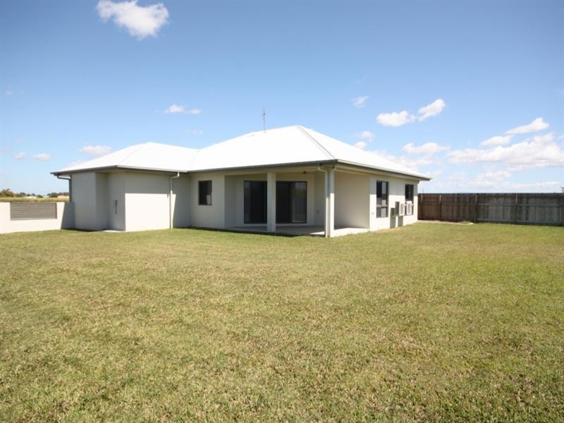 1 Hibiscus Drive, Ayr QLD 4807