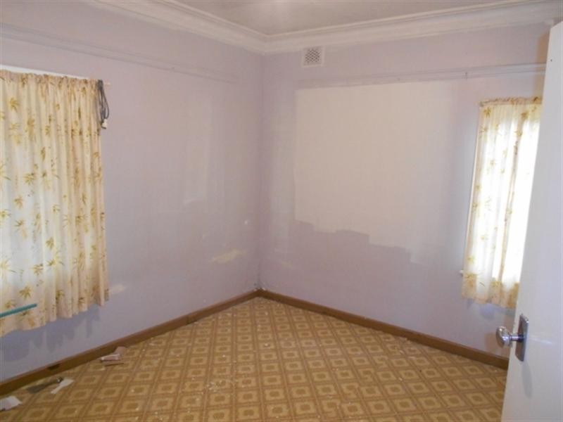 64 Carew Street, Katanning WA 6317