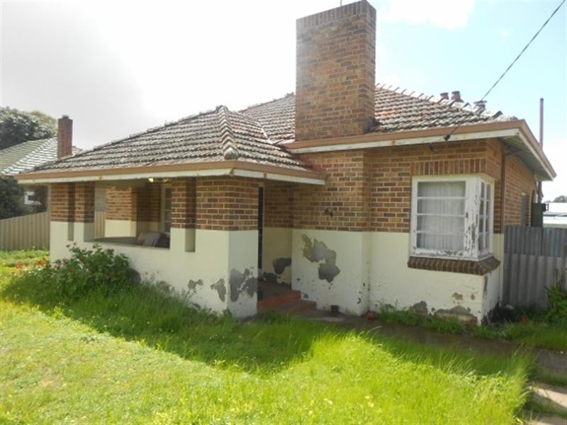64 Carew Street, Katanning WA 6317