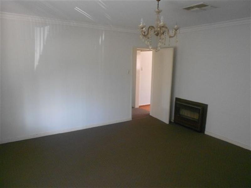 64 Bokarup Street, Katanning WA 6317