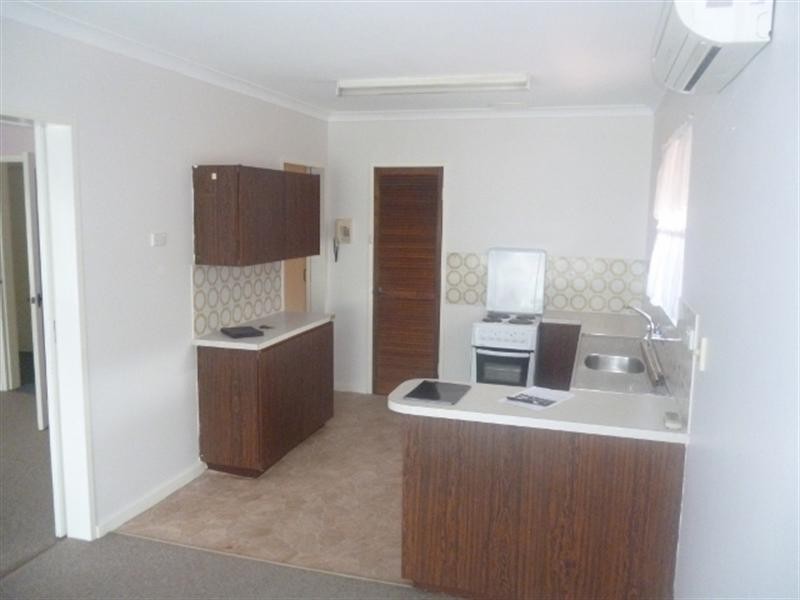 16 Hakea Place, Katanning WA 6317