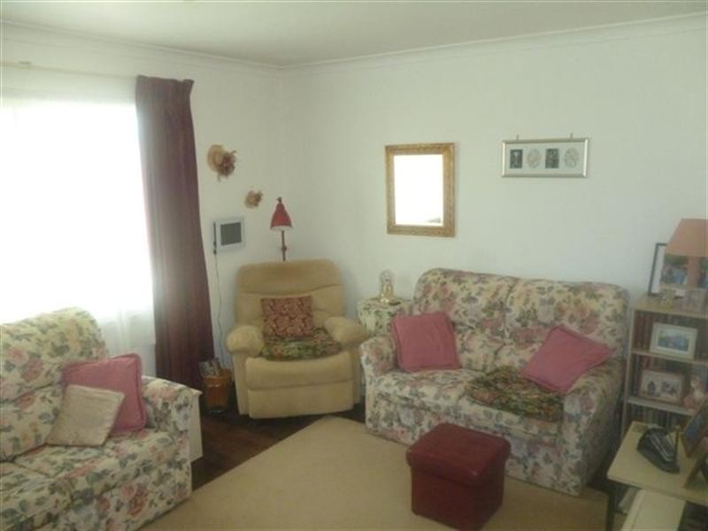 74 Rogers Avenue, Katanning WA 6317