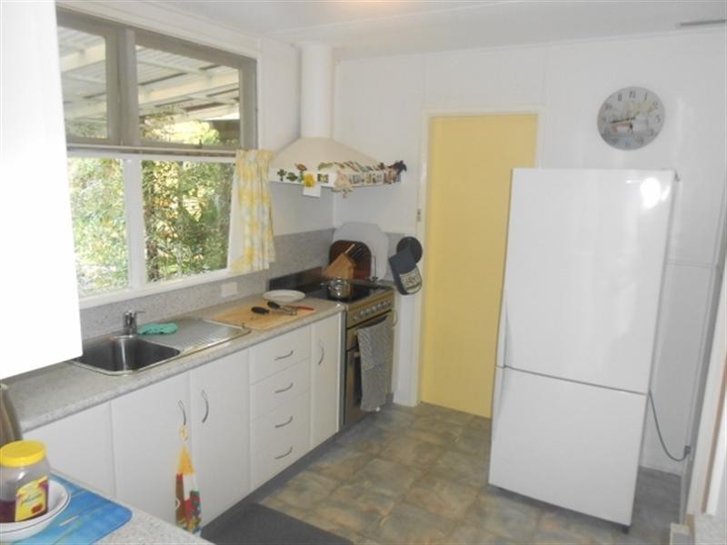 17 Carlton Street, Woodanilling WA 6316