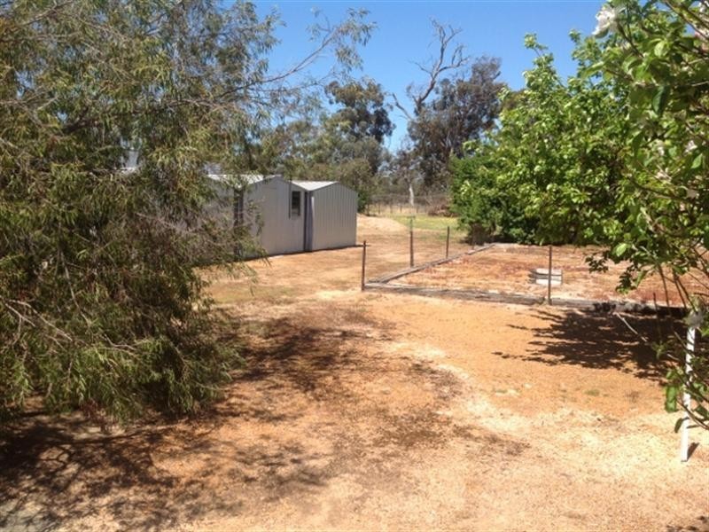 17 Carlton Street, Woodanilling WA 6316