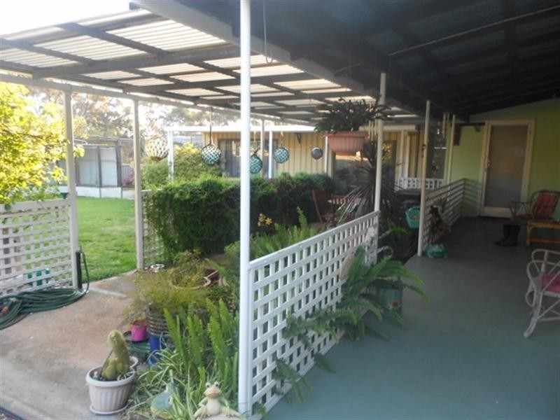 17 Carlton Street, Woodanilling WA 6316