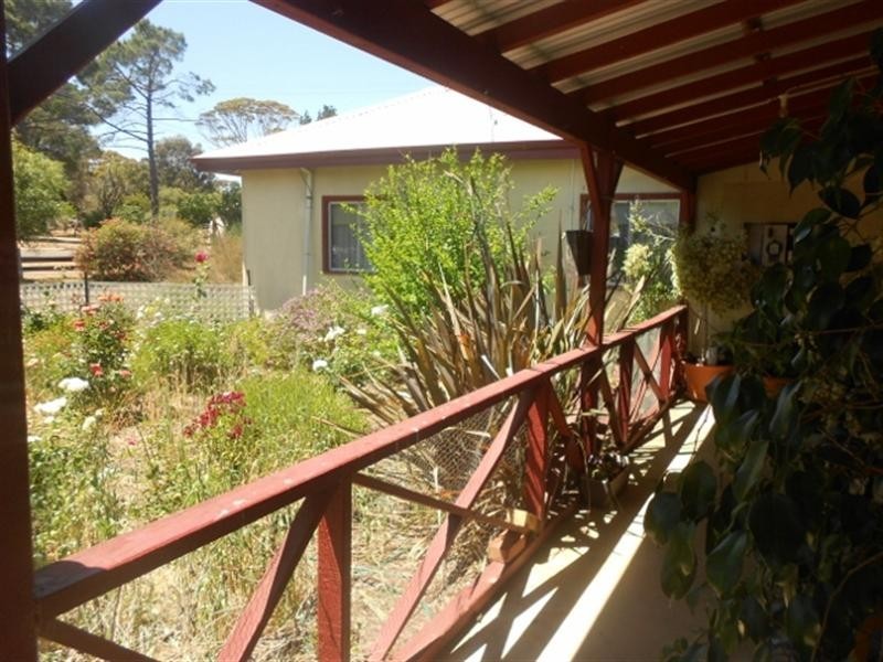 14 Cardigan Street, Woodanilling WA 6316