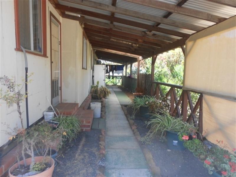 14 Cardigan Street, Woodanilling WA 6316