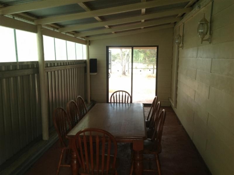 18 Shirley Street, Katanning WA 6317