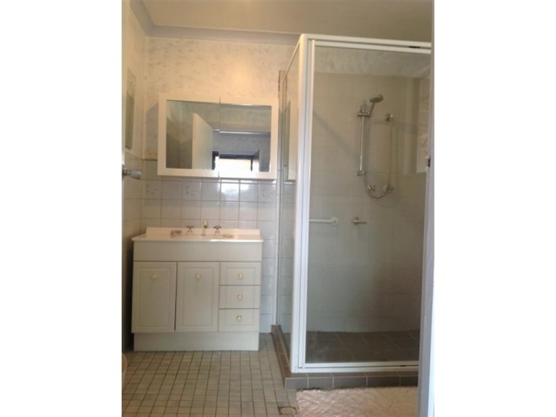 18 Shirley Street, Katanning WA 6317