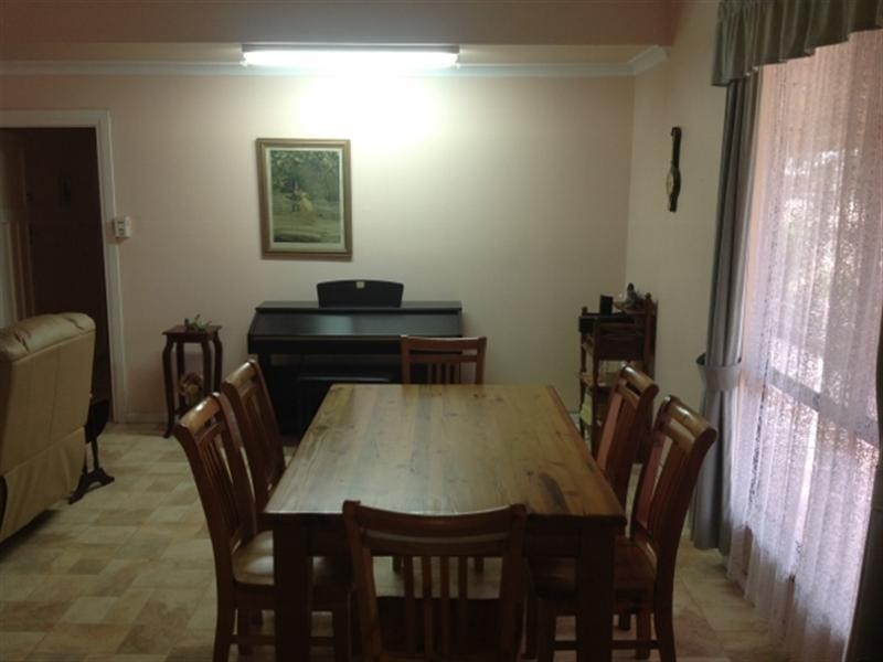 18 Shirley Street, Katanning WA 6317