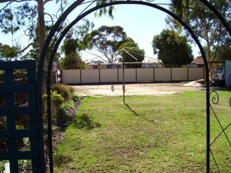 28 Absolon Street, Dumbleyung WA 6350