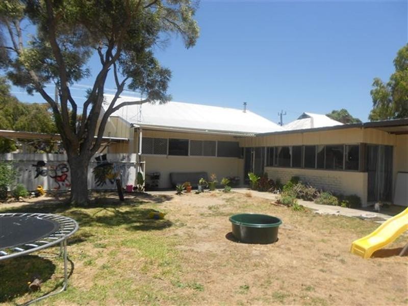 49 Daping Street, Katanning WA 6317