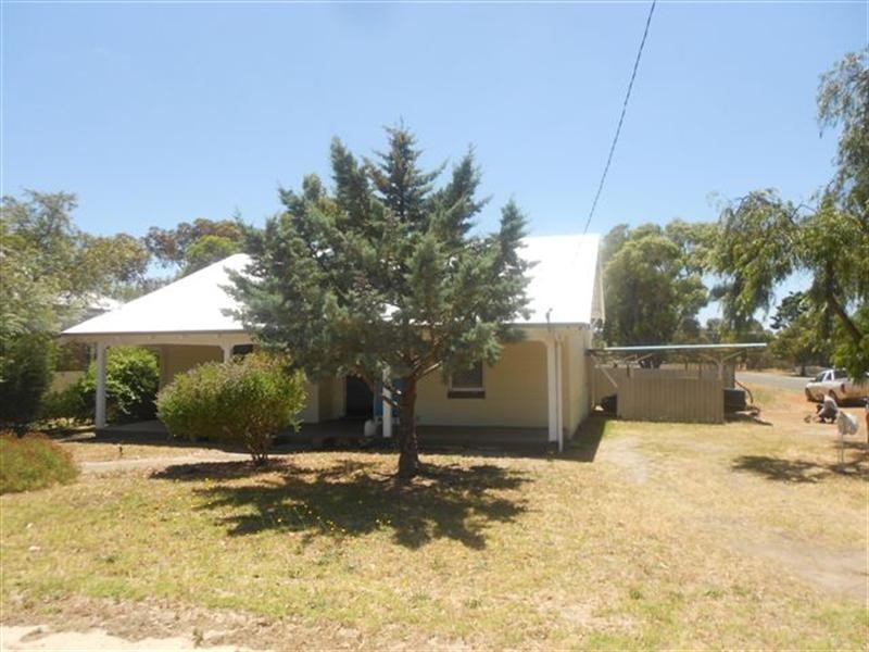 49 Daping Street, Katanning WA 6317