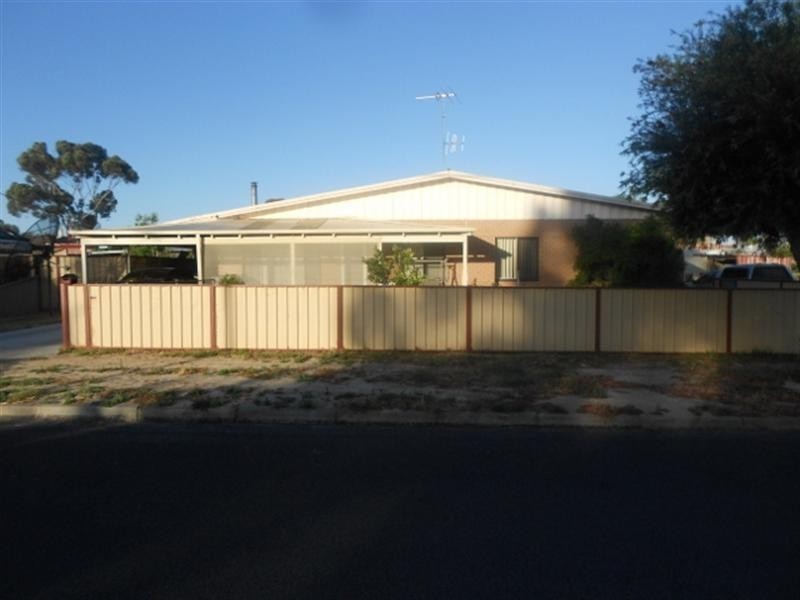 55 Andover Street, Katanning WA 6317