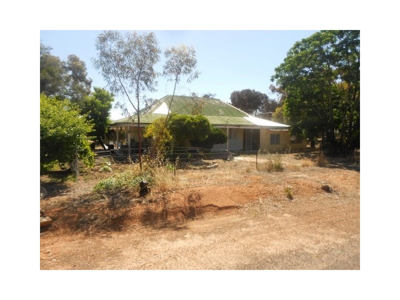 350 Station Street, Muradup WA 6394