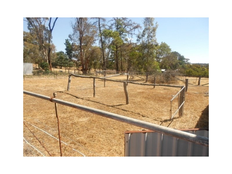 350 Station Street, Muradup WA 6394