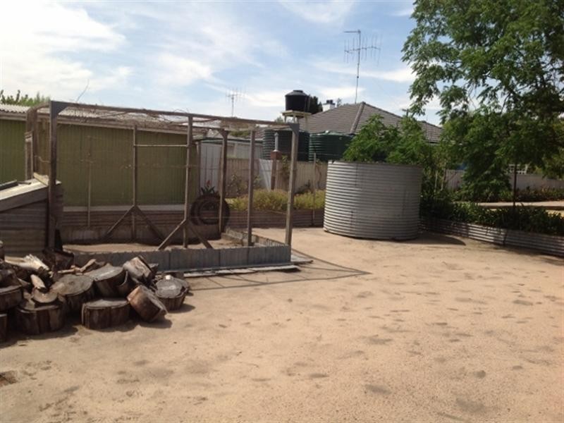 102 Adam Street, Katanning WA 6317