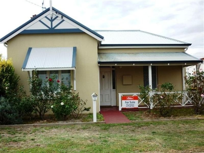 3 Britannia Street, Katanning WA 6317