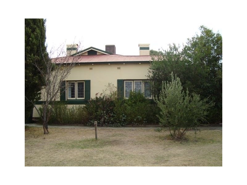 39 Clive Street, Katanning WA 6317