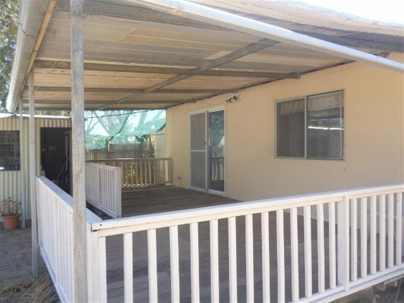 63 Bokarup Street, Katanning WA 6317