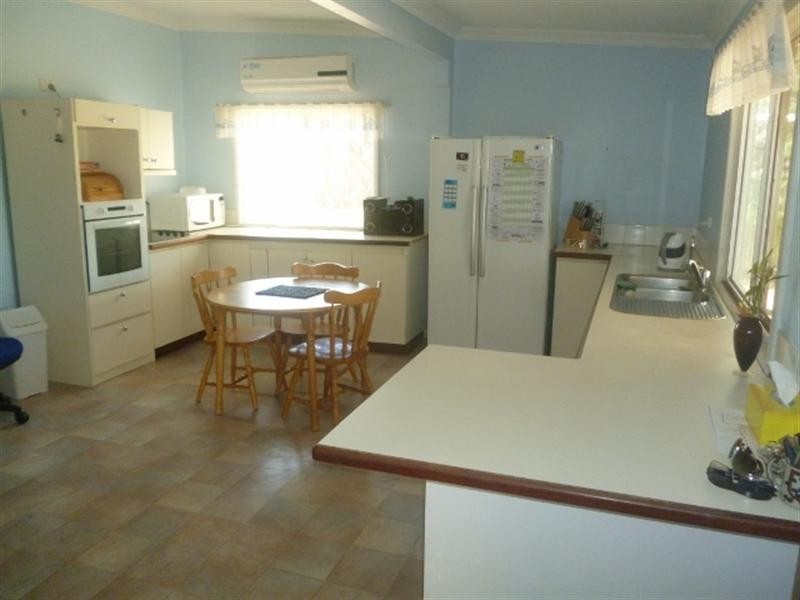 63 Bokarup Street, Katanning WA 6317