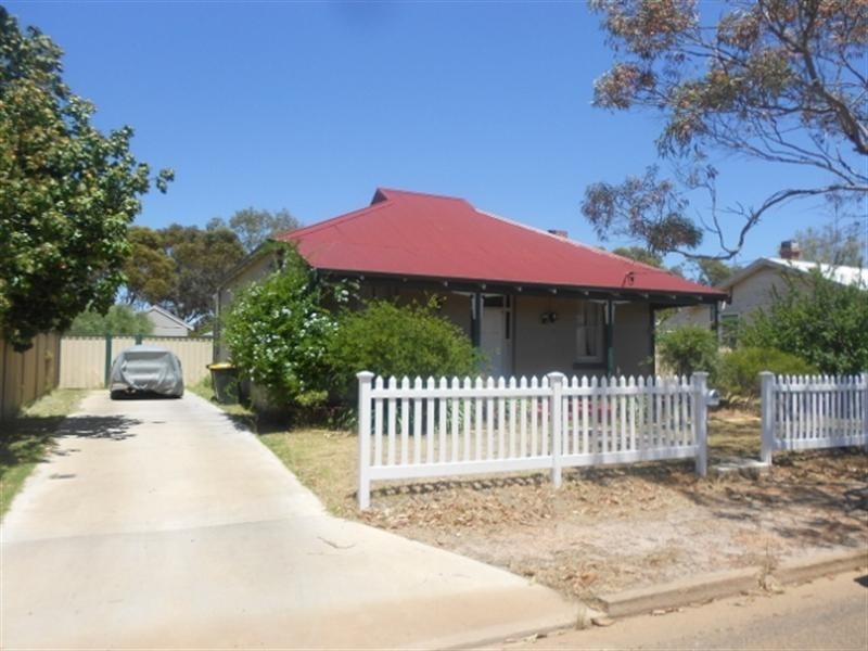 71 Richardson Street, Katanning WA 6317