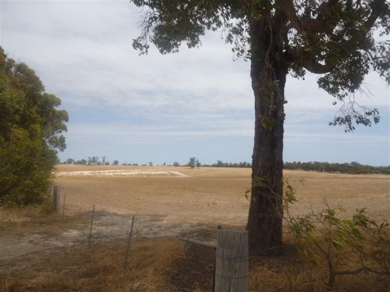 L2194 Washington Road, Katanning WA 6317