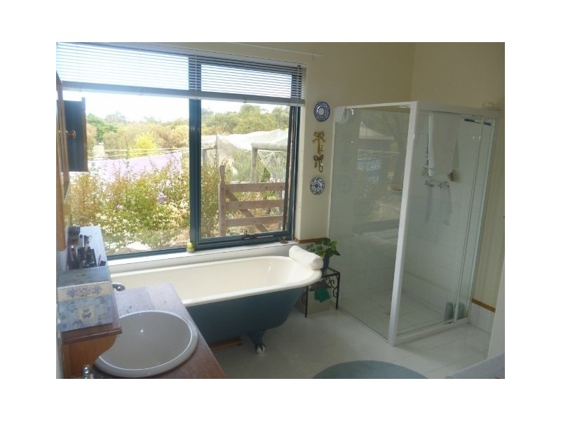 56 Katanning-Dumbleyung Road, Katanning WA 6317