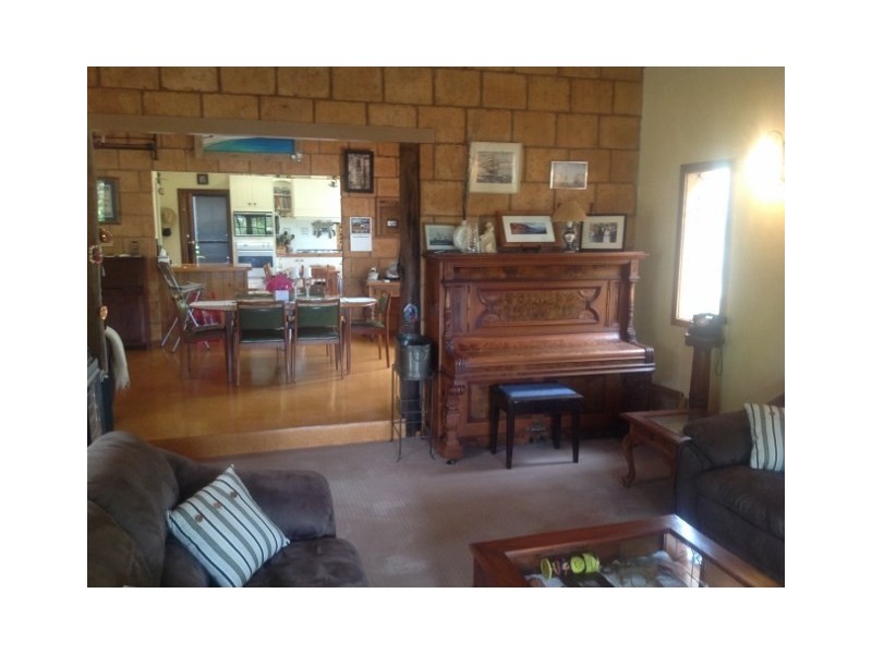 56 Katanning-Dumbleyung Road, Katanning WA 6317