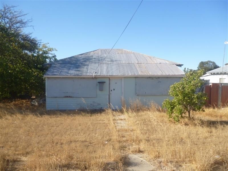 36 Hughes Street, Gnowangerup WA 6335