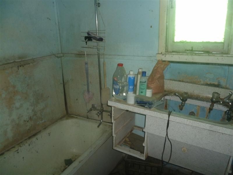 36 Hughes Street, Gnowangerup WA 6335