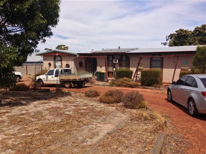 33 Dawson Street, Dumbleyung WA 6350