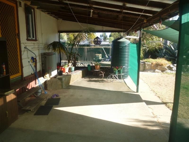 22 Cardigan Street, Woodanilling WA 6316