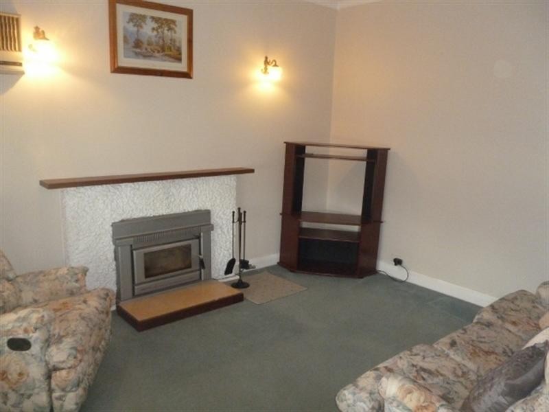 31 Amber Street, Katanning WA 6317